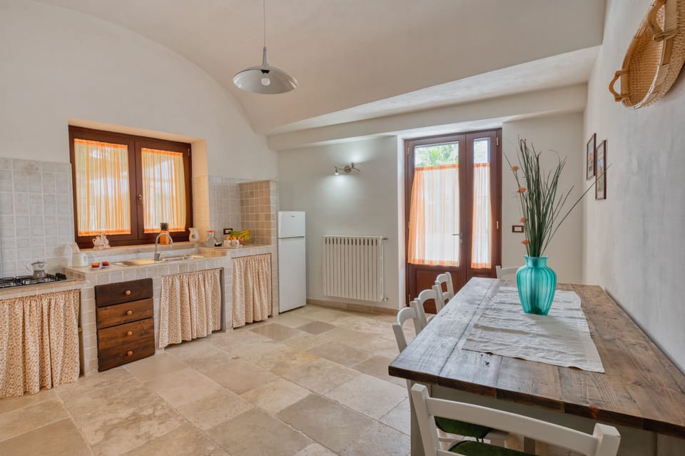 Duplex (Trullo Alighieri) | Private kitchen | Electric kettle