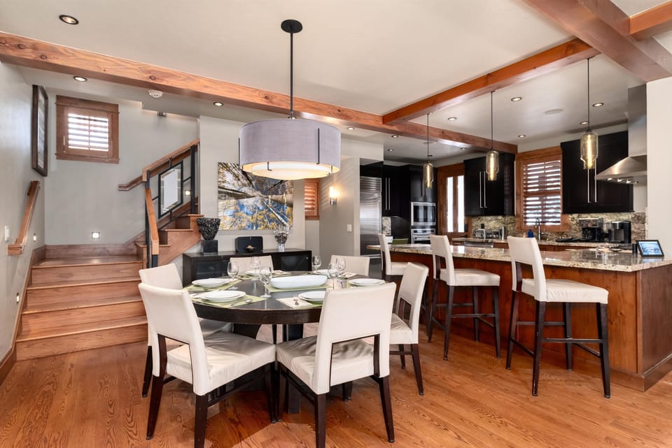 Main House Dinning Room