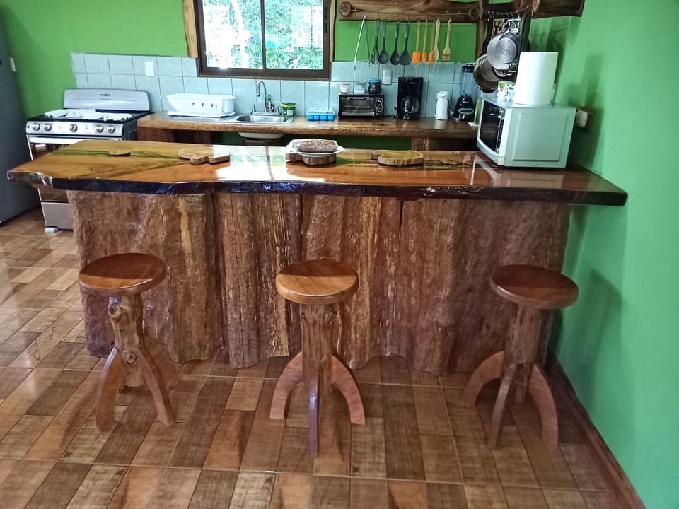 Kitchen bar.