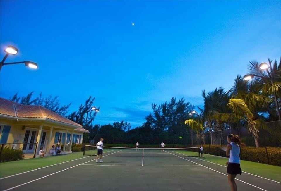 Floodlit tennis court at Villa Renaissance