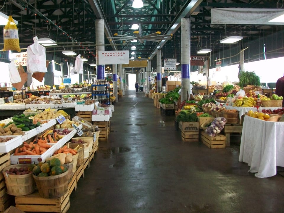 Walk to the Nashville Farmer's Market!