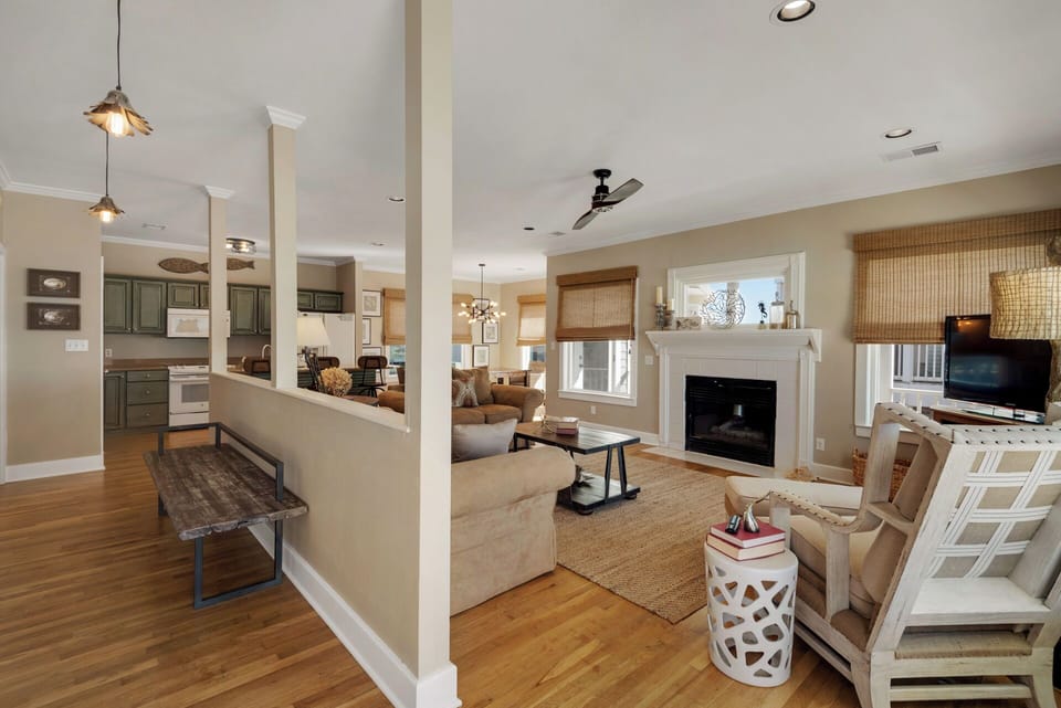 8267 Gulf Blvd_LR_20170129_503