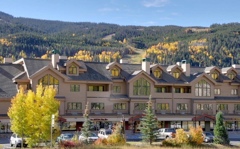 Gateway Lodge--located at the entrance to River Run Village; activities on site.