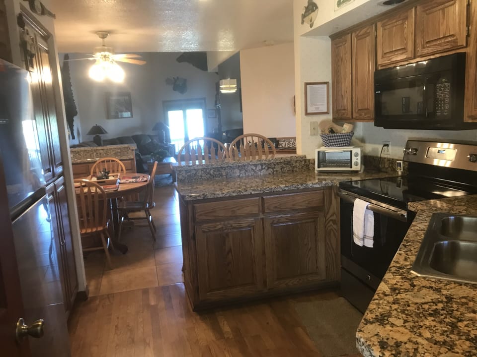 Looking from the kitchen to the lake