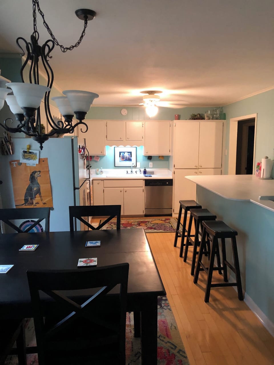 Kitchen (upstairs)