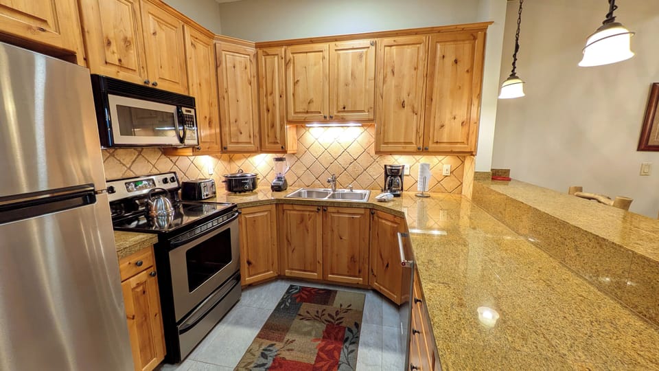 Beaver Creek West Condo #15 kitchen 