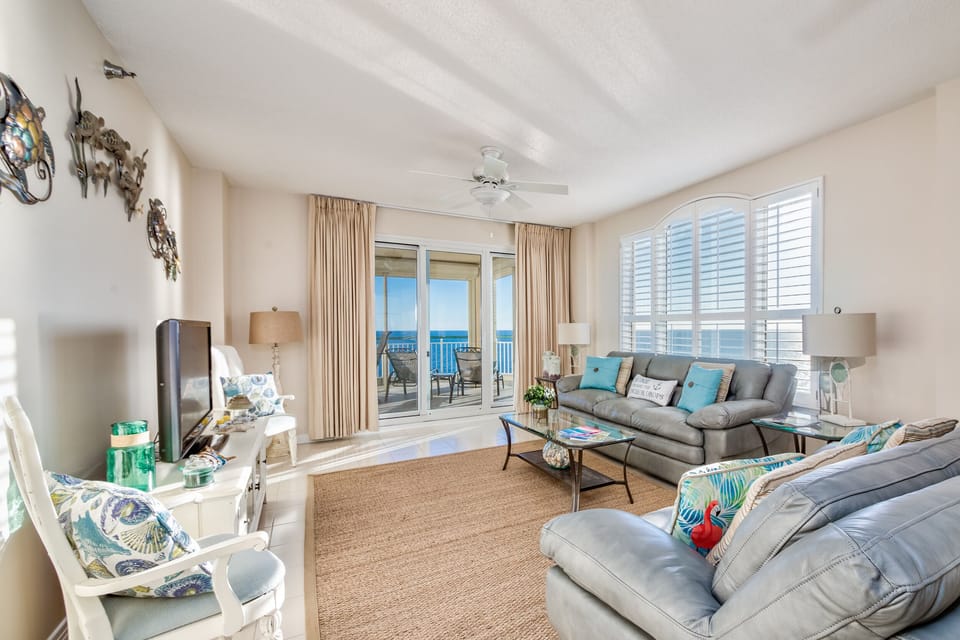 Spacious living area