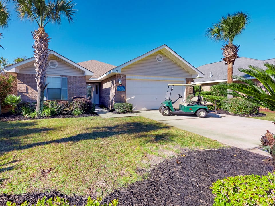    Welcome to  Mermaid House 
    