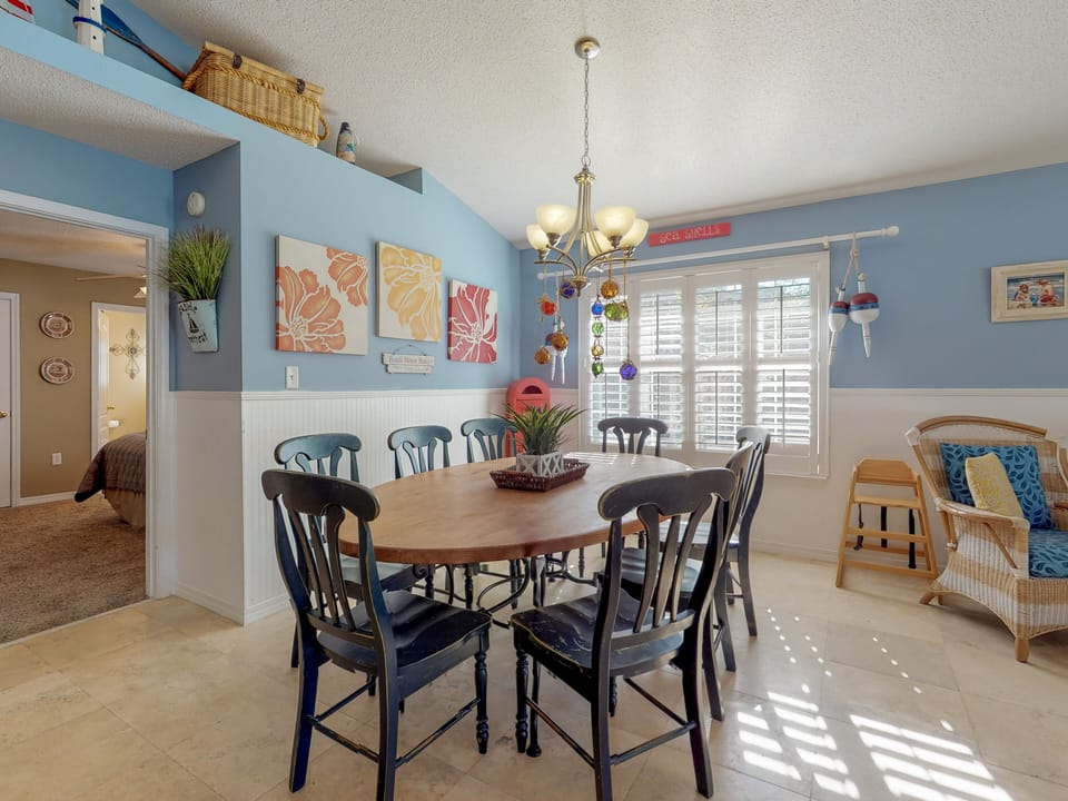 Formal Dining Room seats 8 
plus high chair