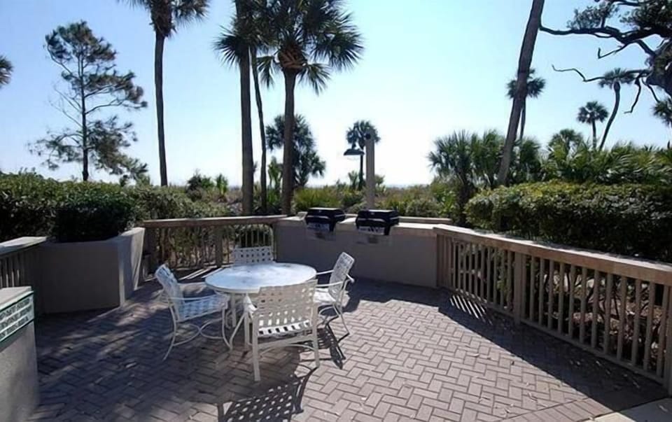 New Windsor Grilling area