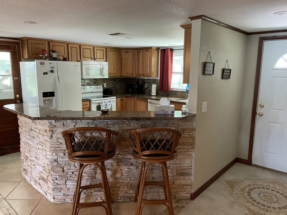 Bar top and kitchen 