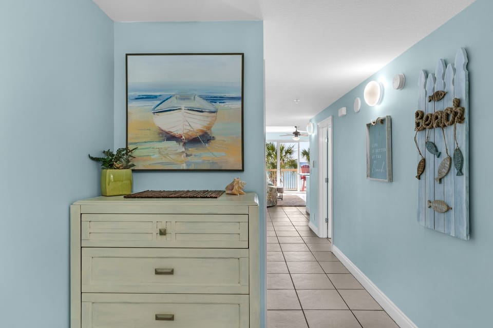 Extra storage for clothes in the hallway