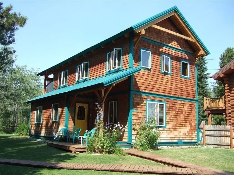 Timber Frame Guest Home