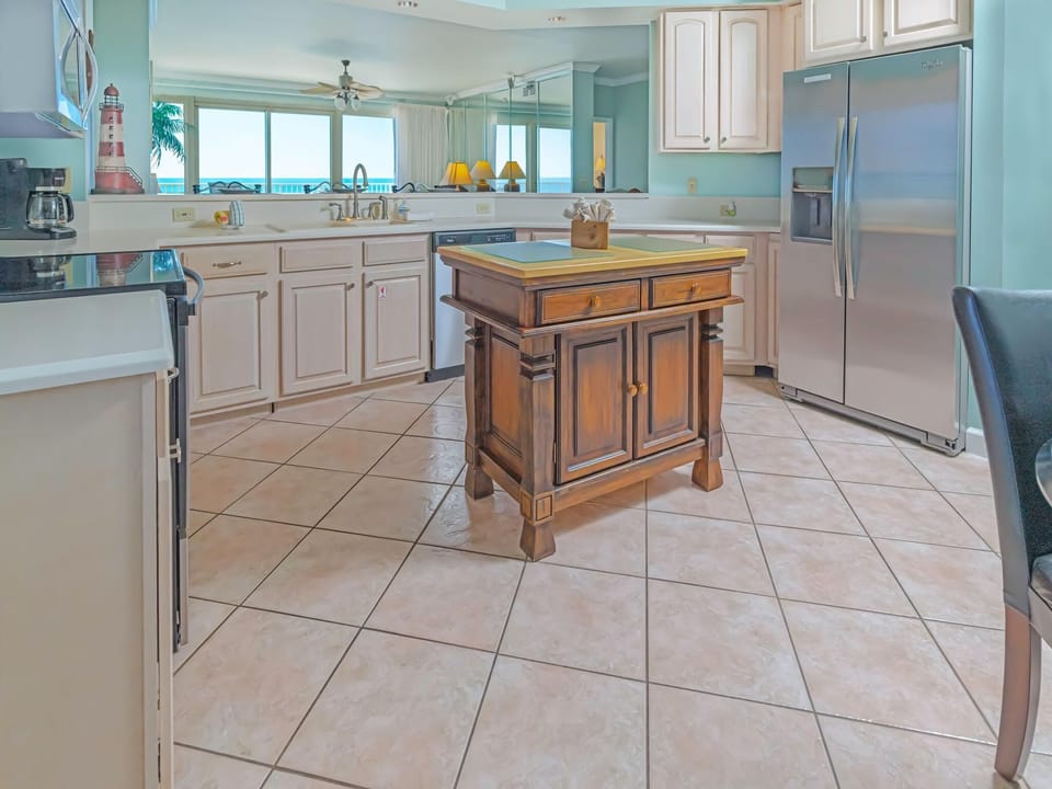 The kitchen has some great views!