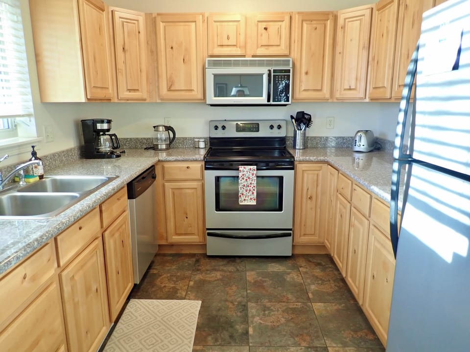 Fully equipped kitchen