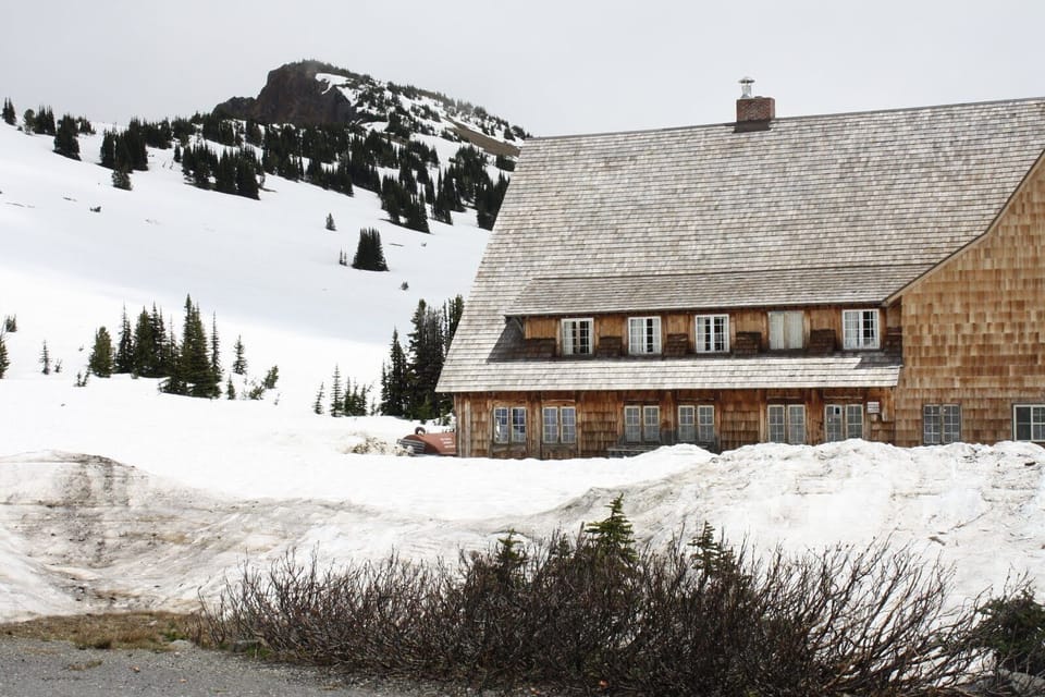 Sunrise Lodge, Mt Rainier, White River entrance