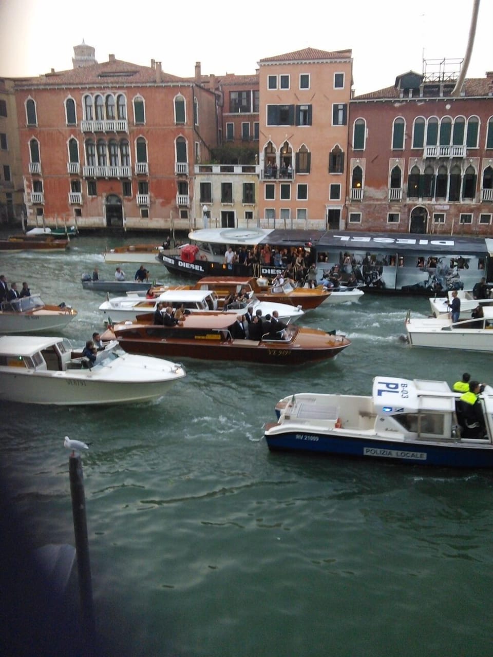 George Clooney passing in front of our palazzo