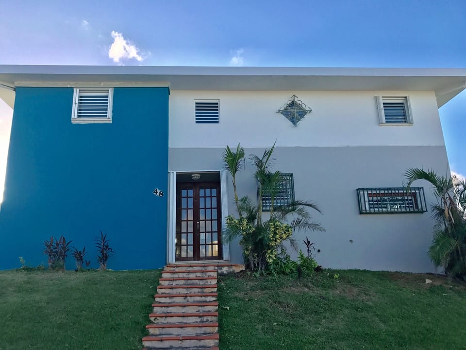 Well maintained home welcomes you in a gated community! 