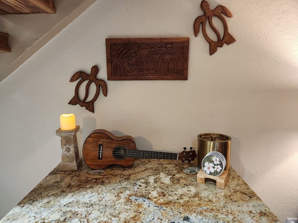 Tiki Bar