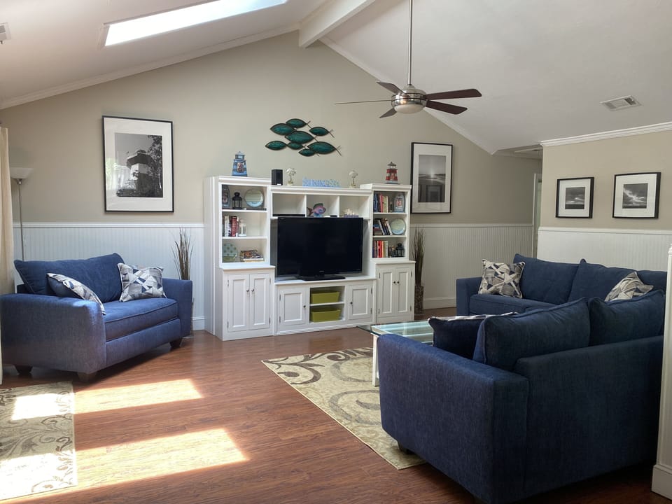 Great Room with HDTV, tons of natural light and plenty of room to stretch out