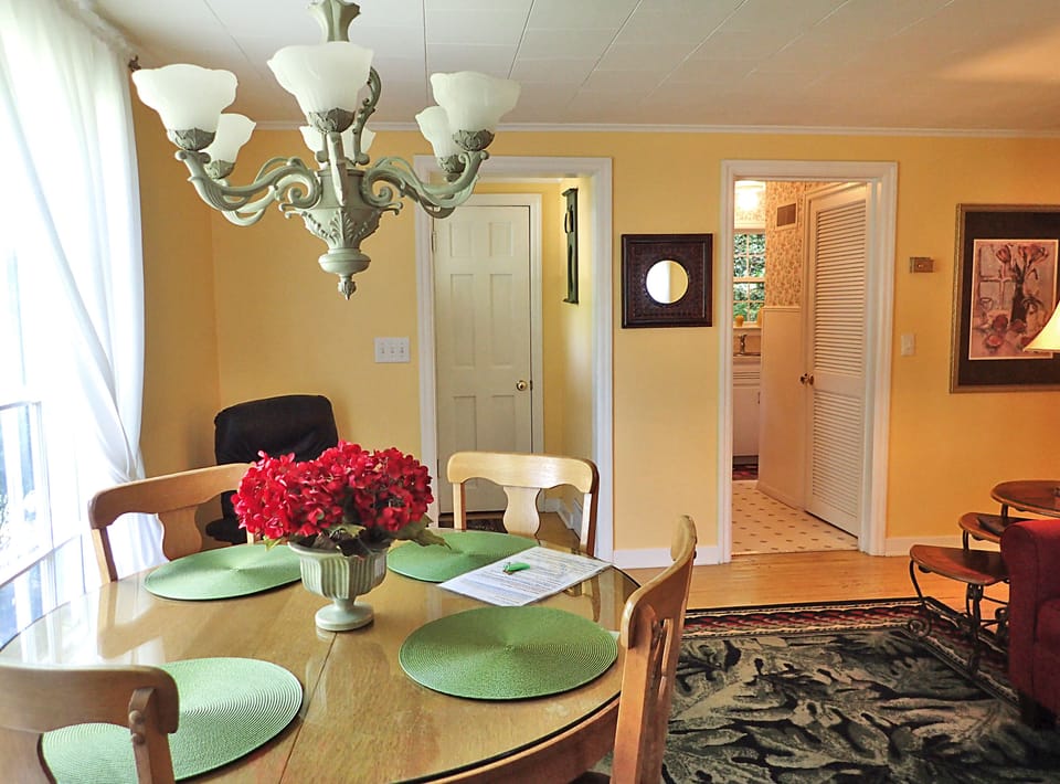 Living and dinning area