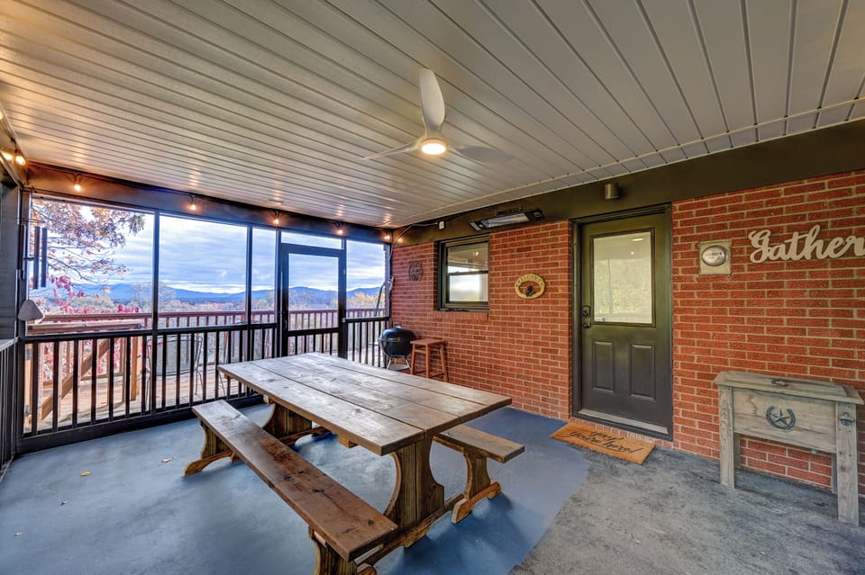 Attached covered porch also with amazing views!