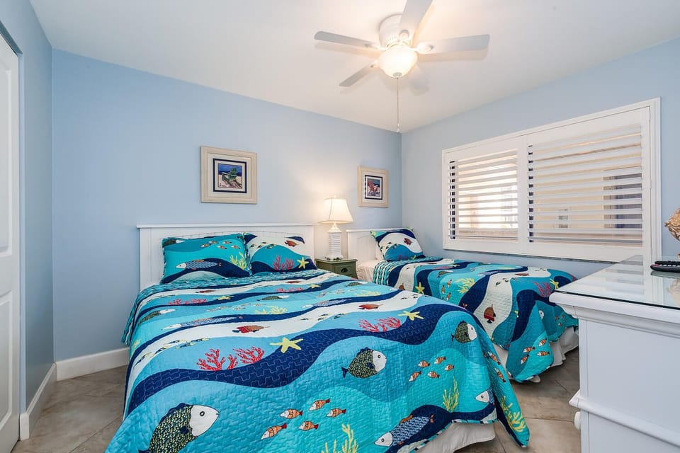 2-204 Guest Bedroom