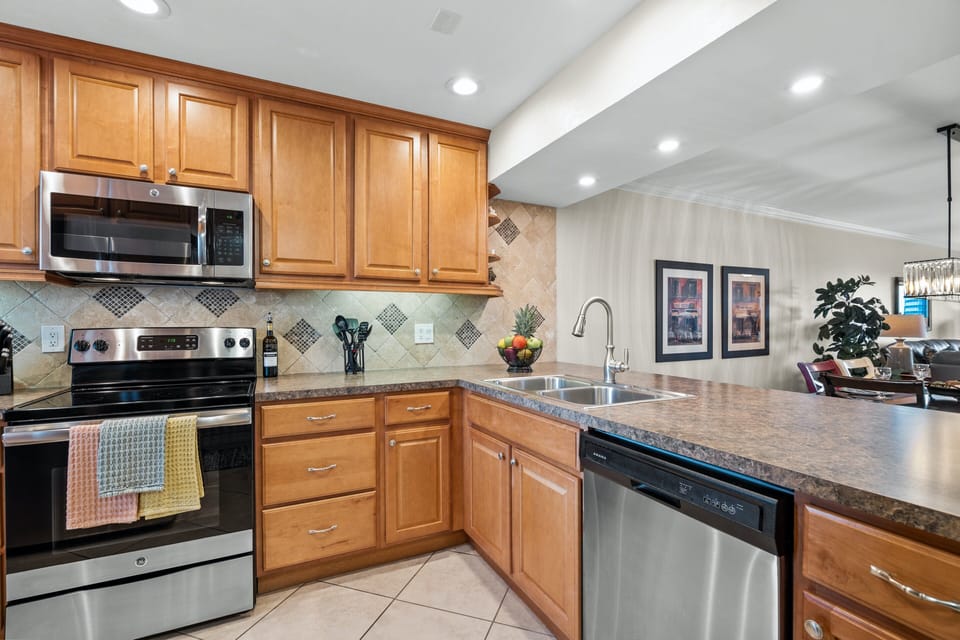 1-306 Kitchen