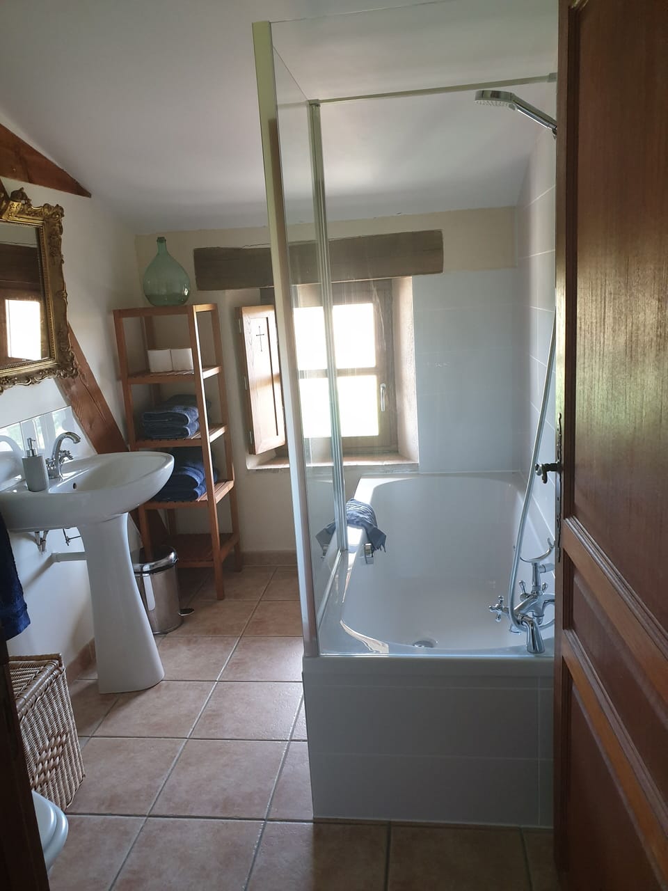 Family bathroom
