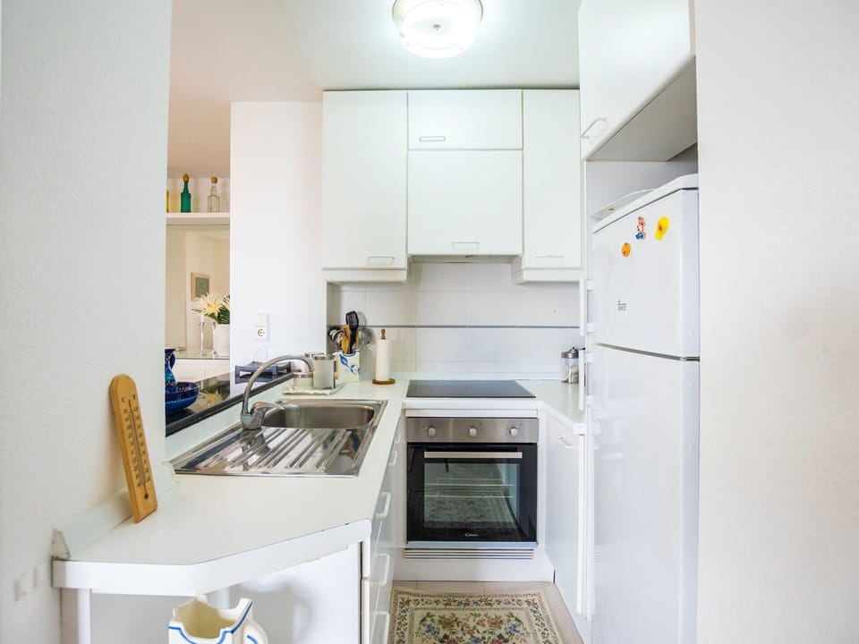 Property, Room, White, Kitchen, Countertop, Furniture, Interior Design, House, Building, Yellow