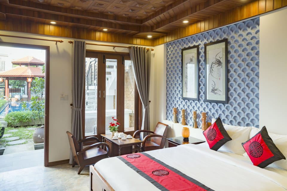 Deluxe Double Room, Pool View | Minibar, desk, soundproofing, free WiFi
