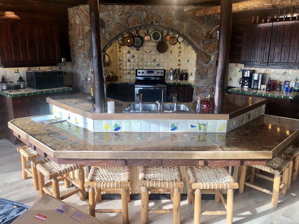 The large spacouis kithcen with new appliances makes it easy to cook and serve  