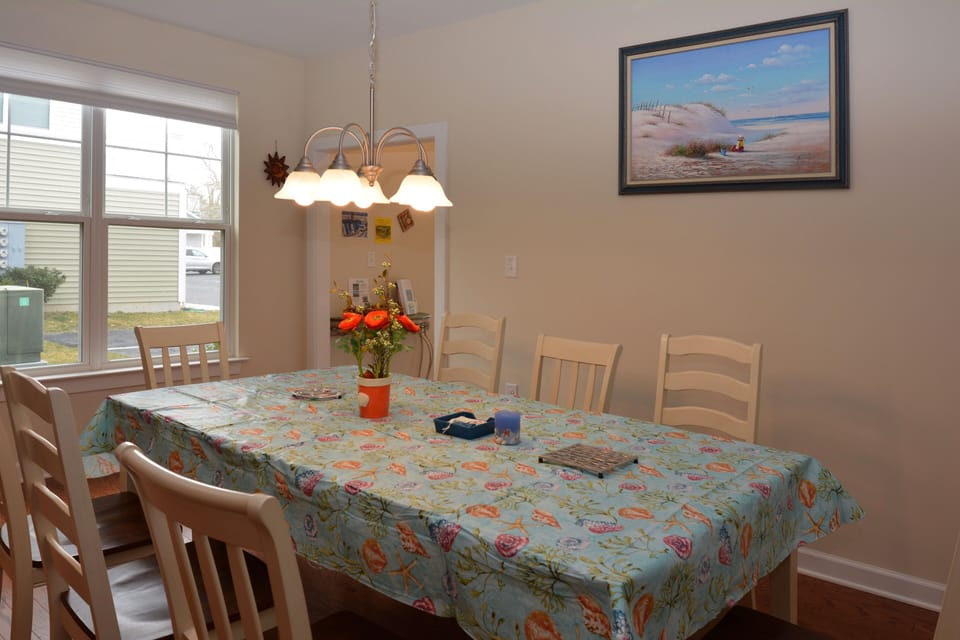 Dining Room Area- Open Floor Plan