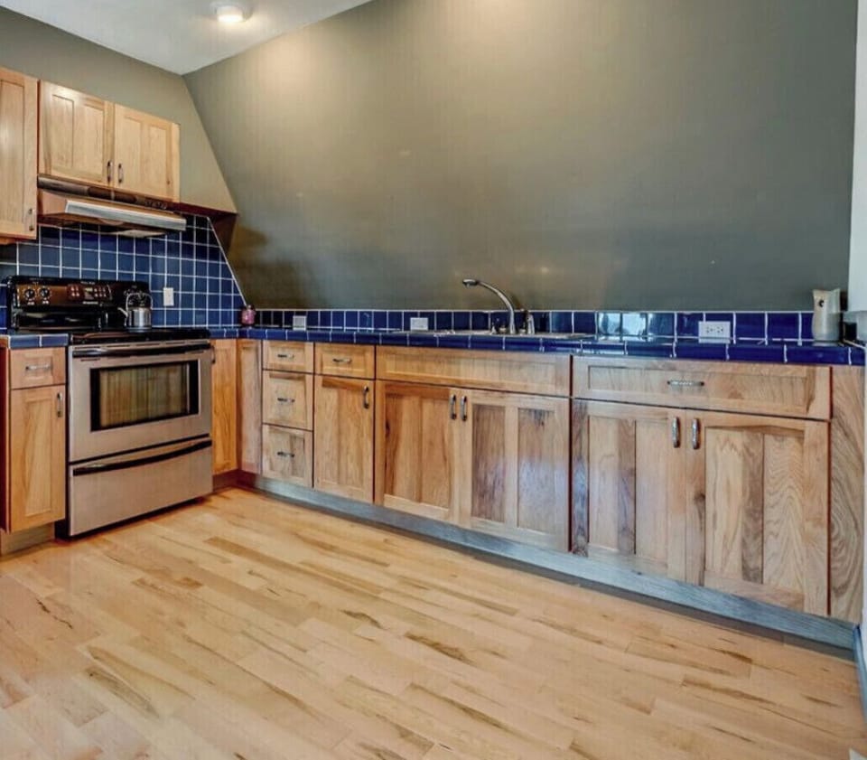 Guest House Kitchenette