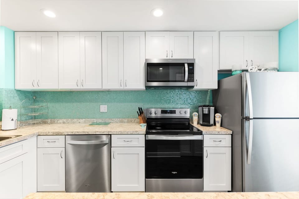 Completely renovated kitchen with all new appliances 