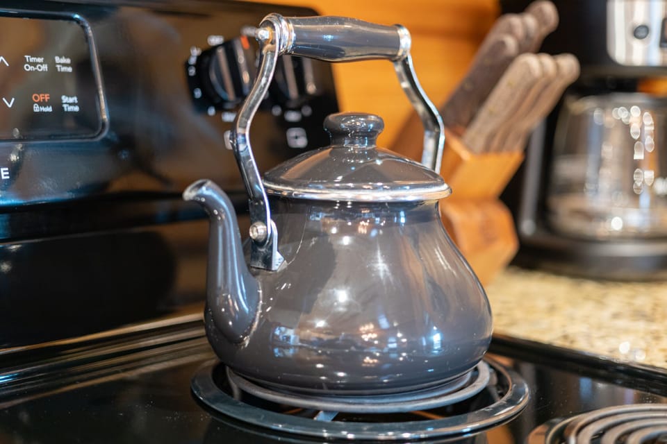 tea kettle