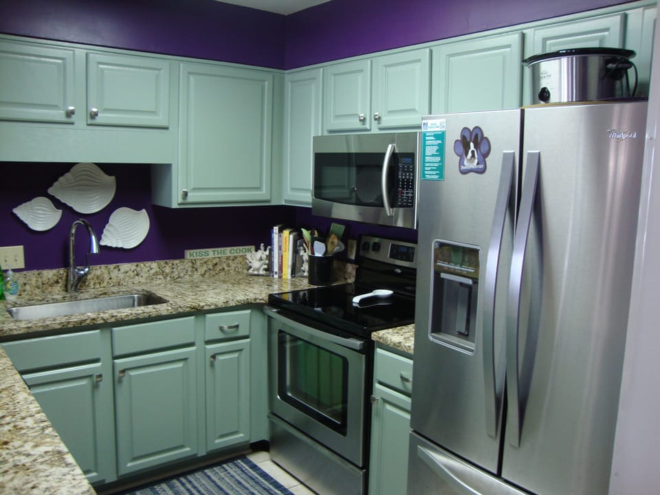 kitchen with all appliances