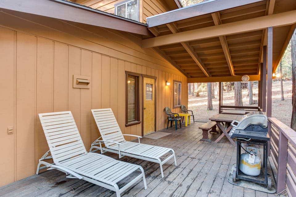 Deck with Gas BBQ and covered section