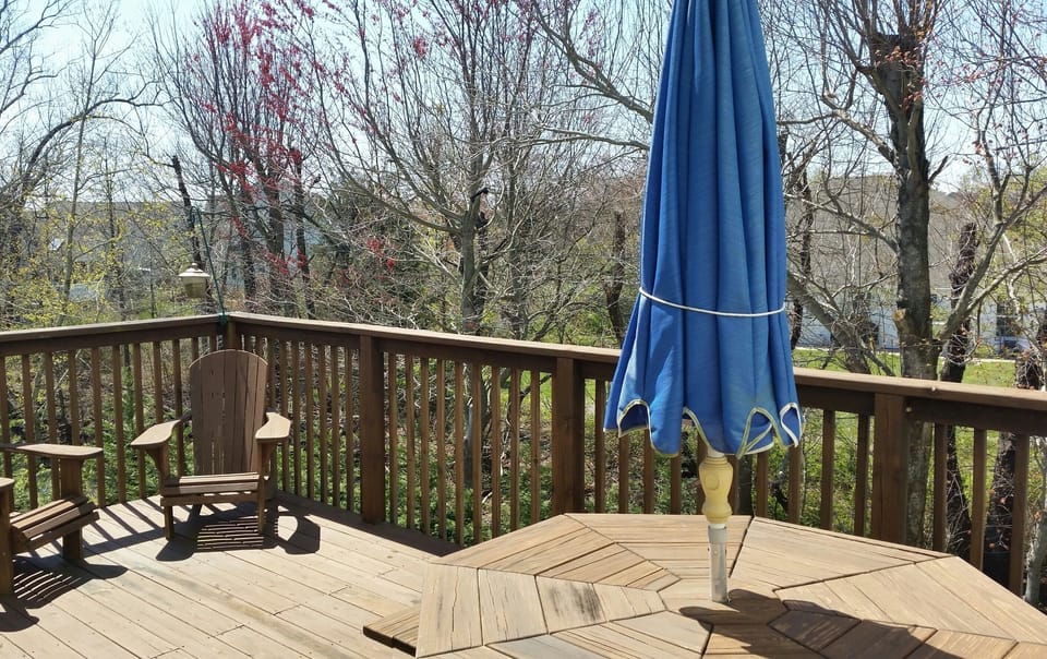 Top deck (another deck below)