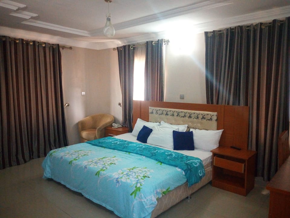 Apartment | Desk, laptop workspace, free WiFi, bed sheets
