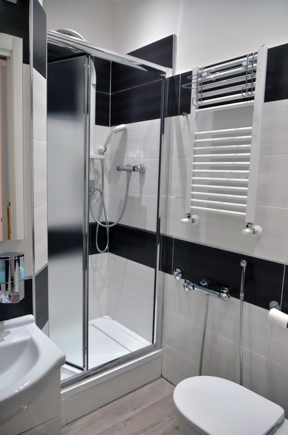 Shower, free toiletries, hair dryer, bathrobes