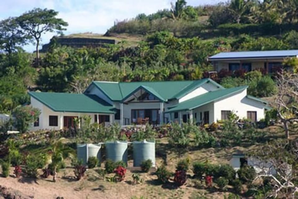 Bularangi Villa from the Ocean