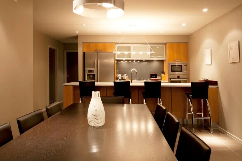 Dinning table