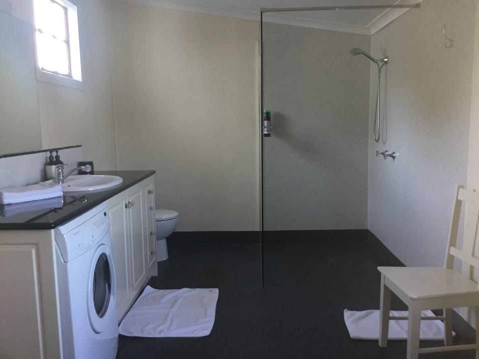 Spacious bathroom