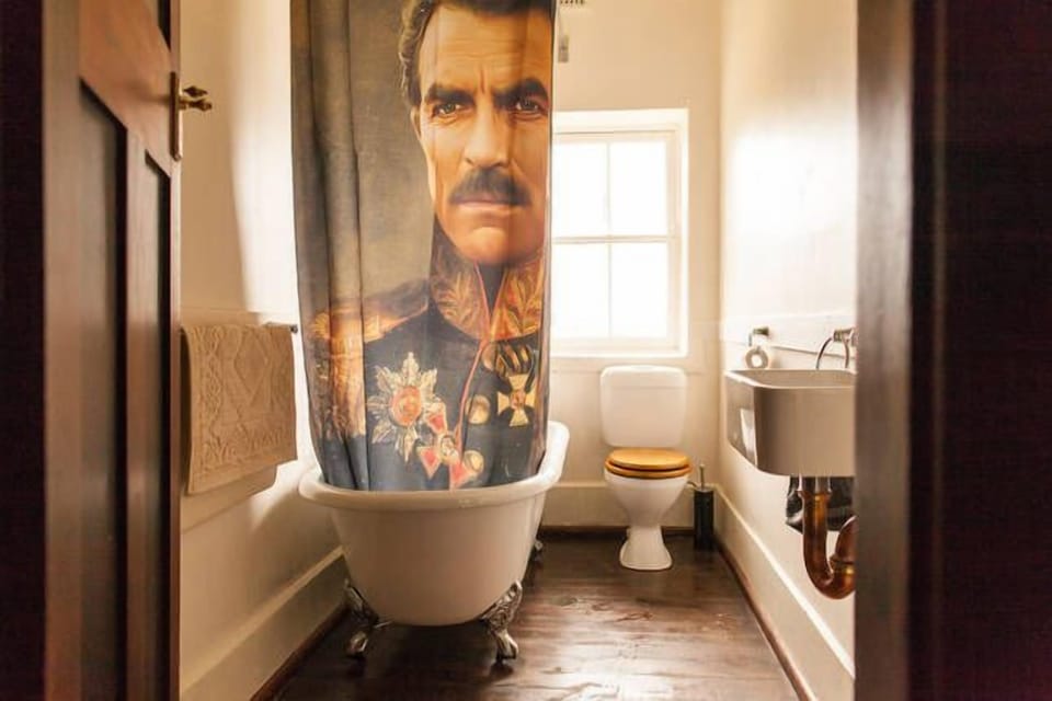 Who hasn't wanted to shower with Magnum PI?