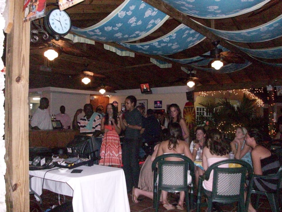 Karoke at Viola's