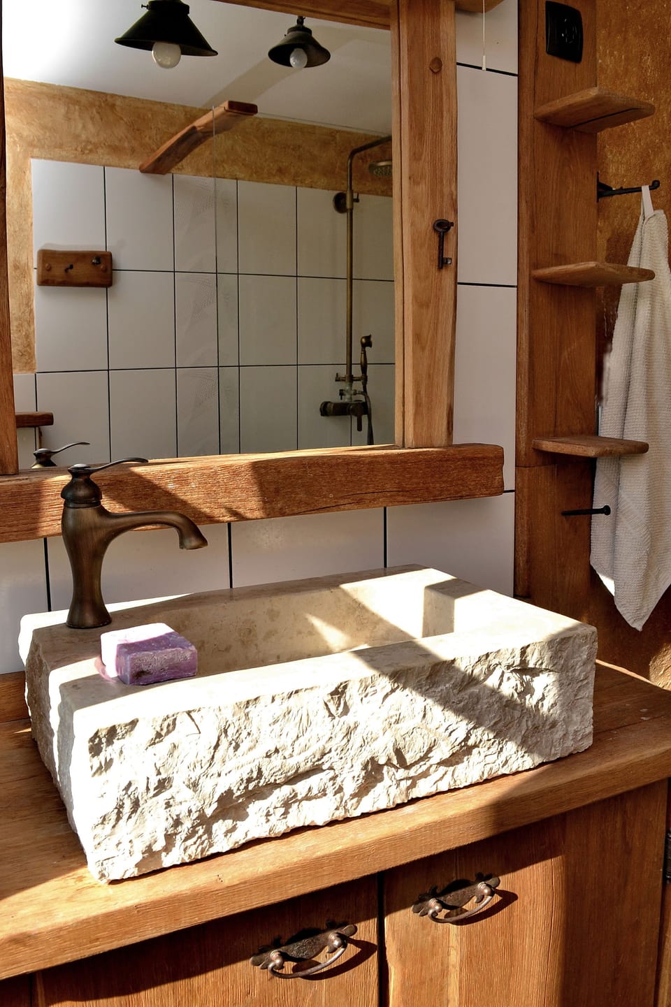 Bathroom 1 st floor
