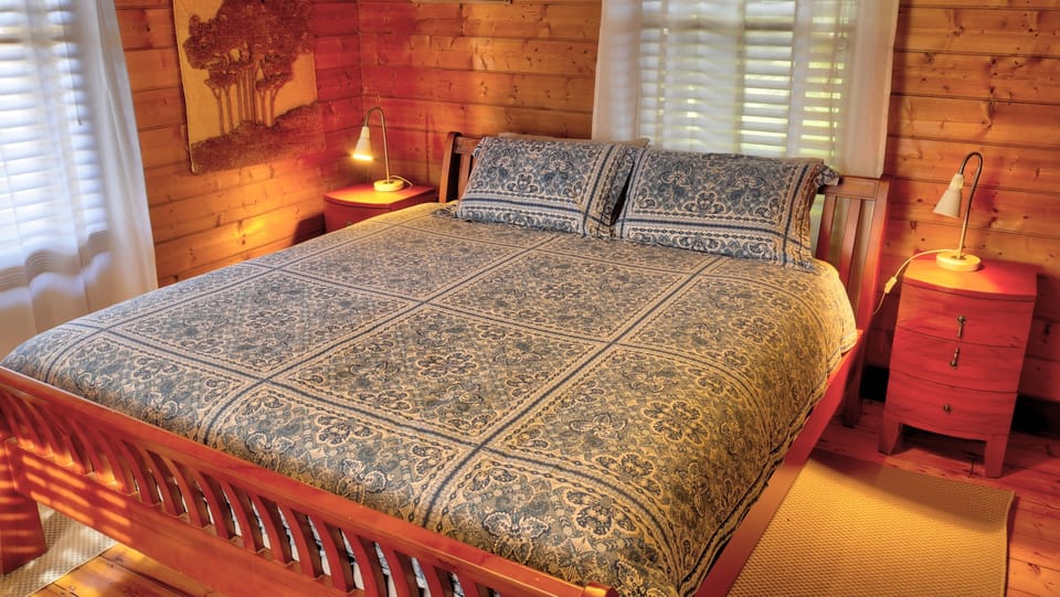Main bedroom with king size bed