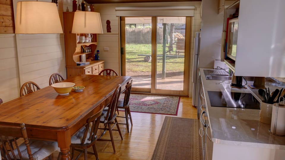 Kitchen and dining table