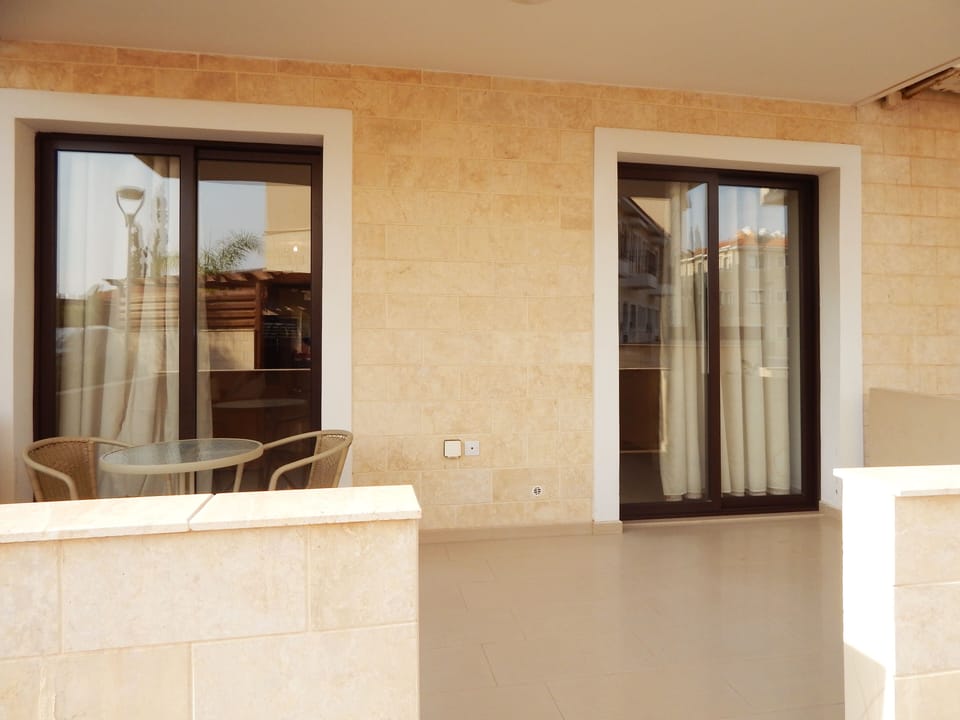 Spacious Patio